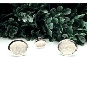 Silver Tone Oval Cufflinks Set - Classic Design For Men